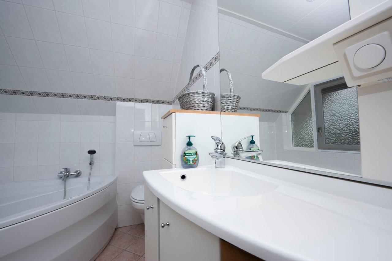 Vakantiehuis Bongel 1, Ter Herne แตร์แฮเนอ ภายนอก รูปภาพ